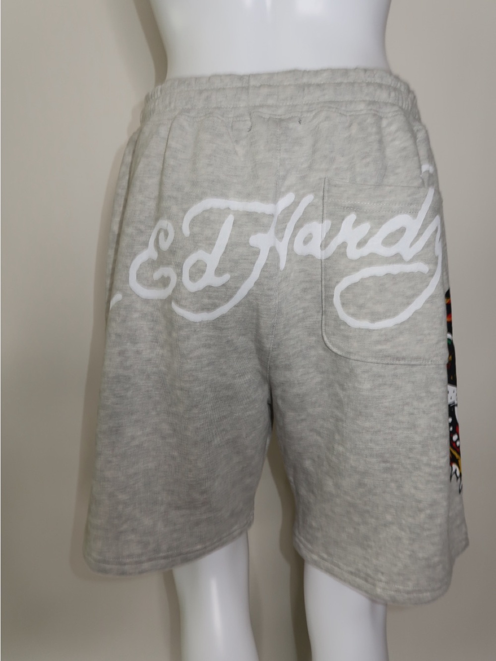 Ed Hardy Light Gray Tiger Graphic Sweat Shorts - Picture 2 of 3